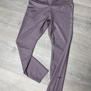 Nike Dri-FIT Lavender Leggings